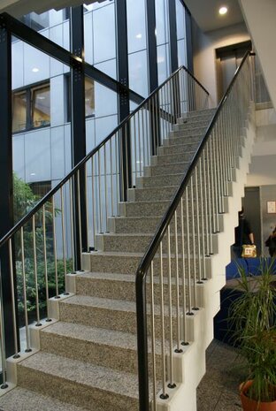 Kunststoff Rundhandlauf R55-019 Grau-aluminium